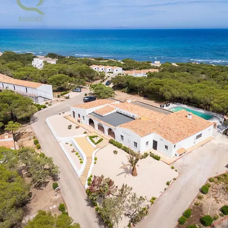 Q Resort-3